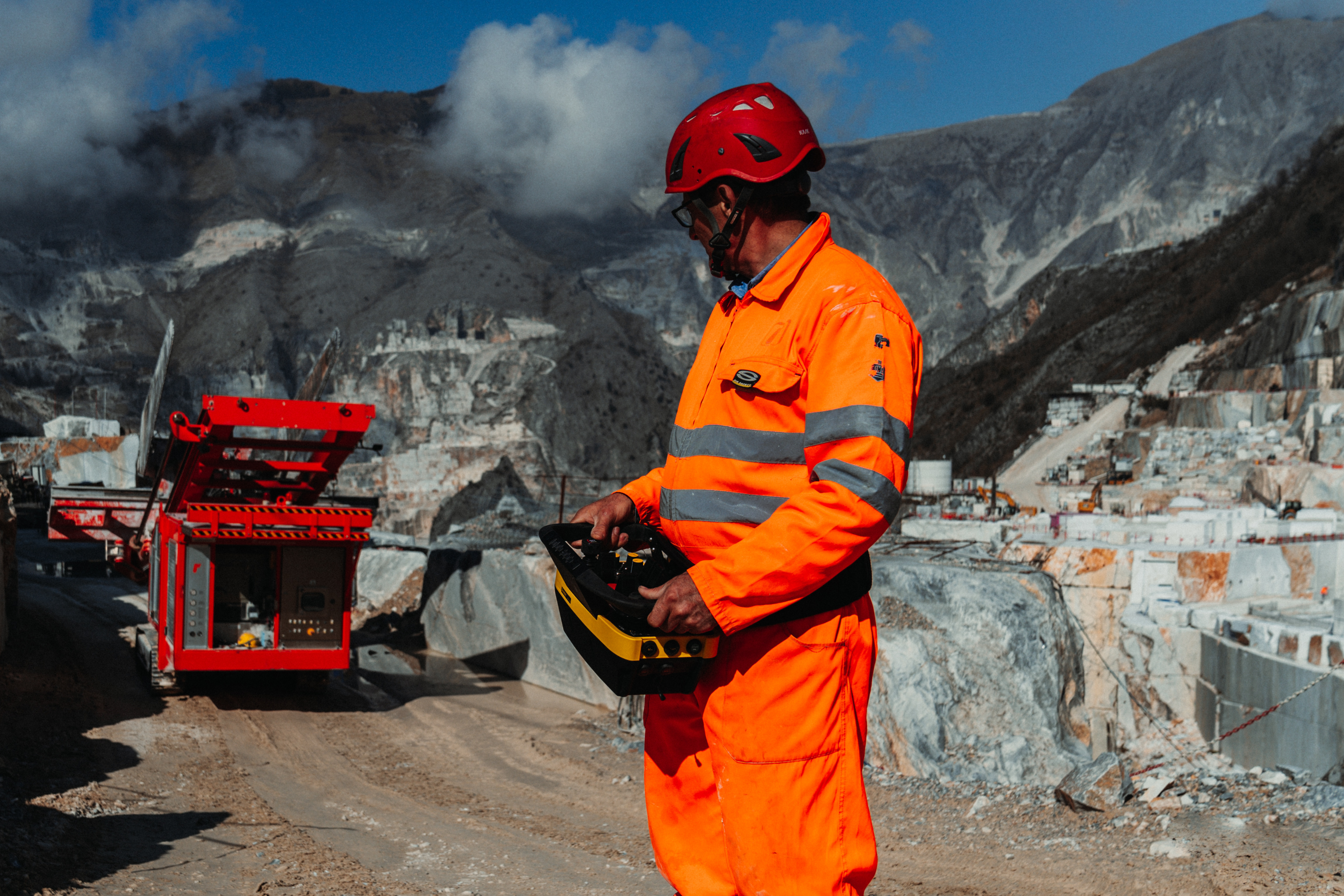 Machinery Directive vs. EU Regulation 2023/1230: 7 Key Differences Manufacturers Need to Know